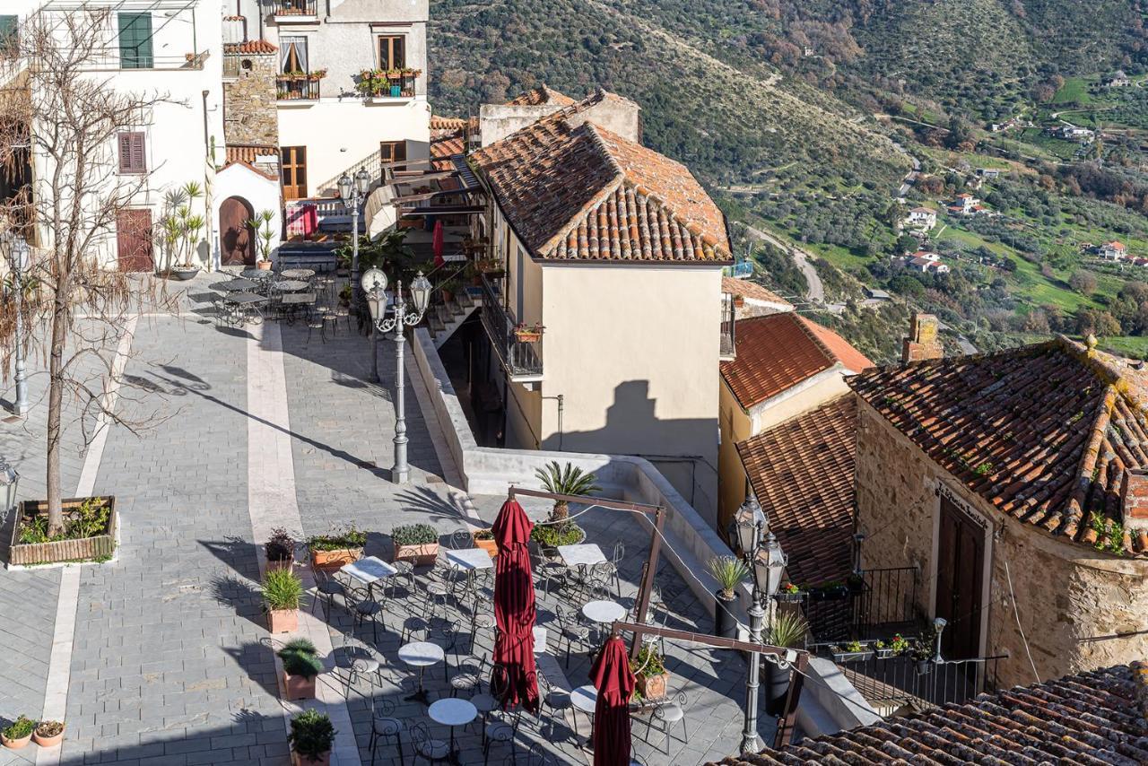 Bed and Breakfast De Gulia Charme And Relax Кастеллабате Экстерьер фото